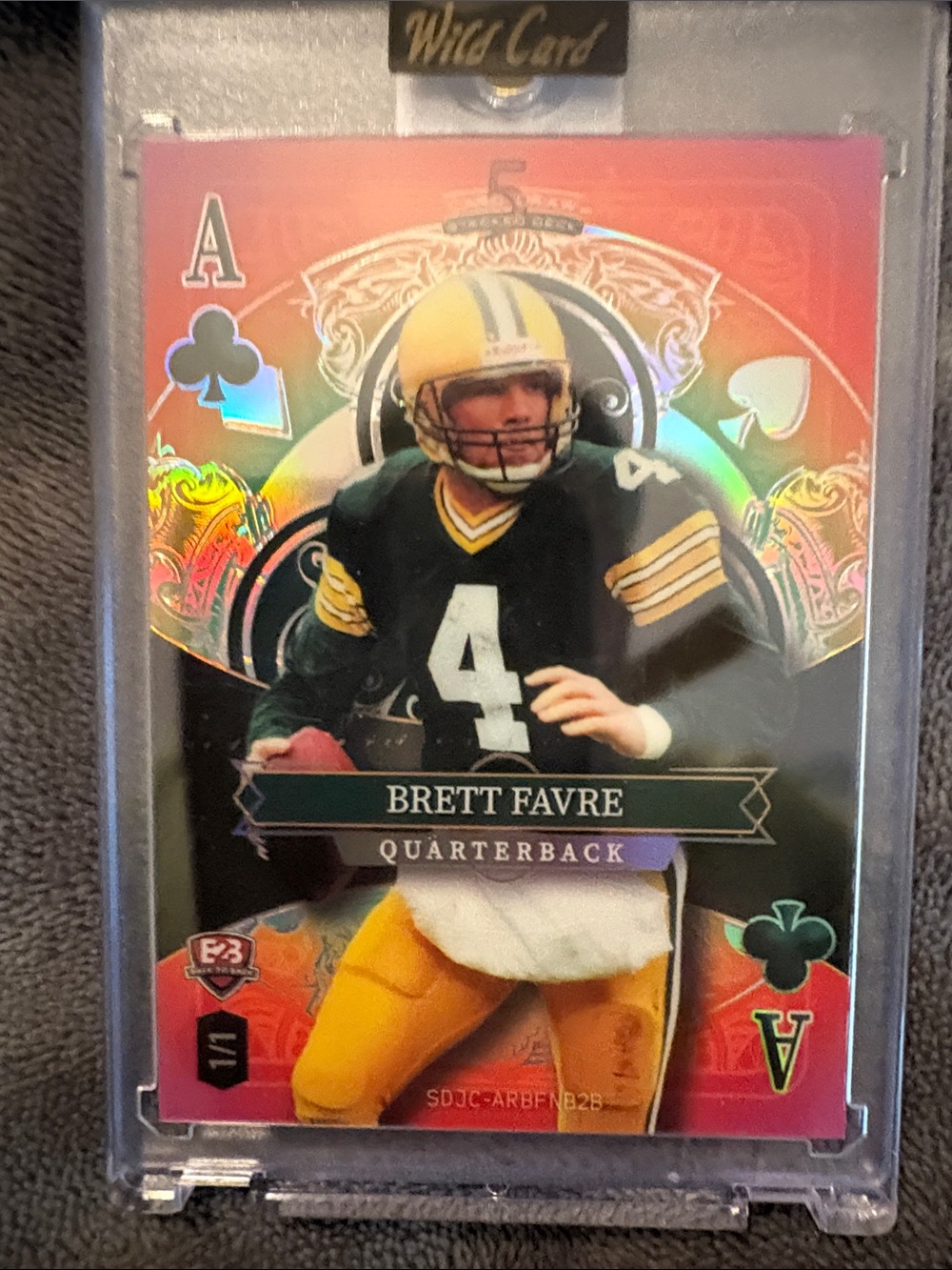 Brett Favre Aaron Rodger’s dual 1/1 football card 🔥
